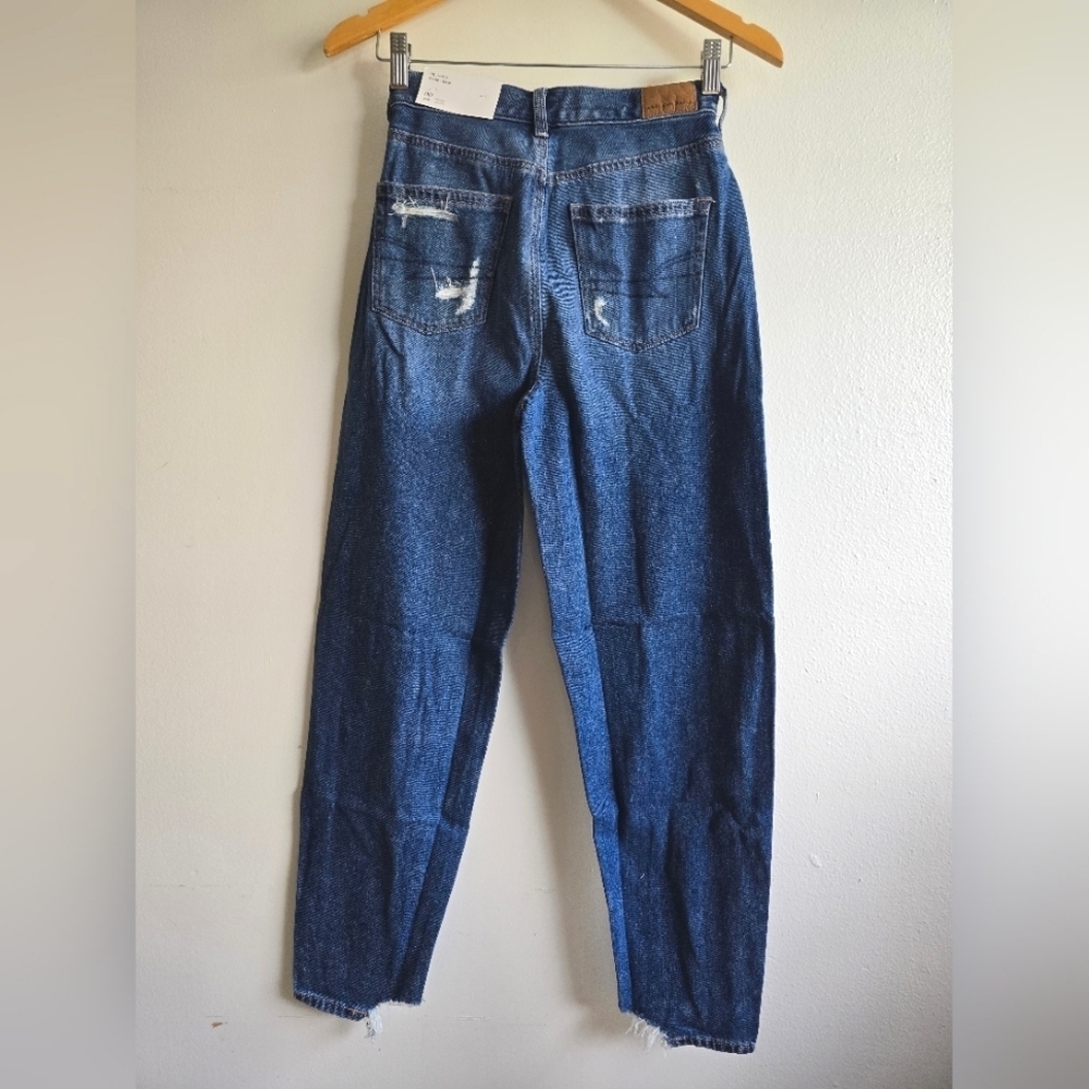 NWT! American Eagle, Relaxed Mom Jean On Dark Dreams, Multiple Sizes- NEW! - Picture 4 of 16